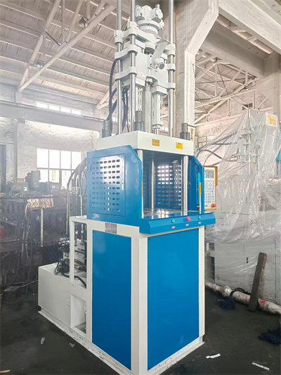 30 ton injection molding machine