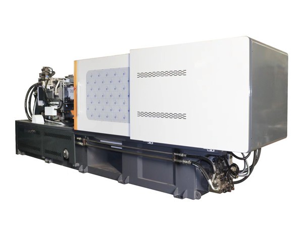 industrial plastic injection molding machine